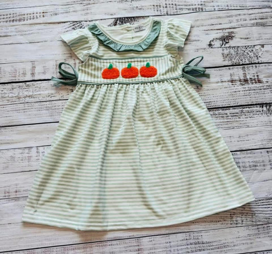 Pumpkin dress